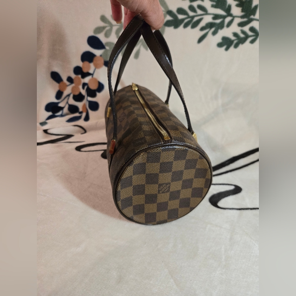 π― Authentic Damier Ebene Papillon 26 - Picture 8 of 15